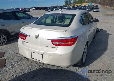 2014 Buick Verano Convenience Group z USA, uszkodzony, nr VIN 1G4PR5SK1E4144328